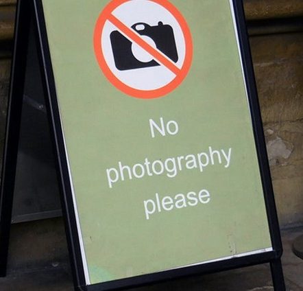 photography not allowed in museums